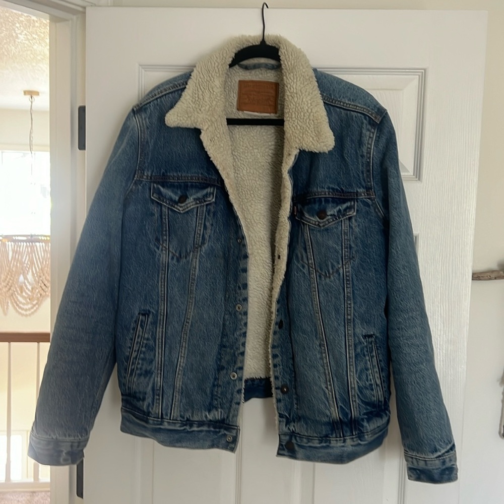 Levi’s men’s Sherpa jacket